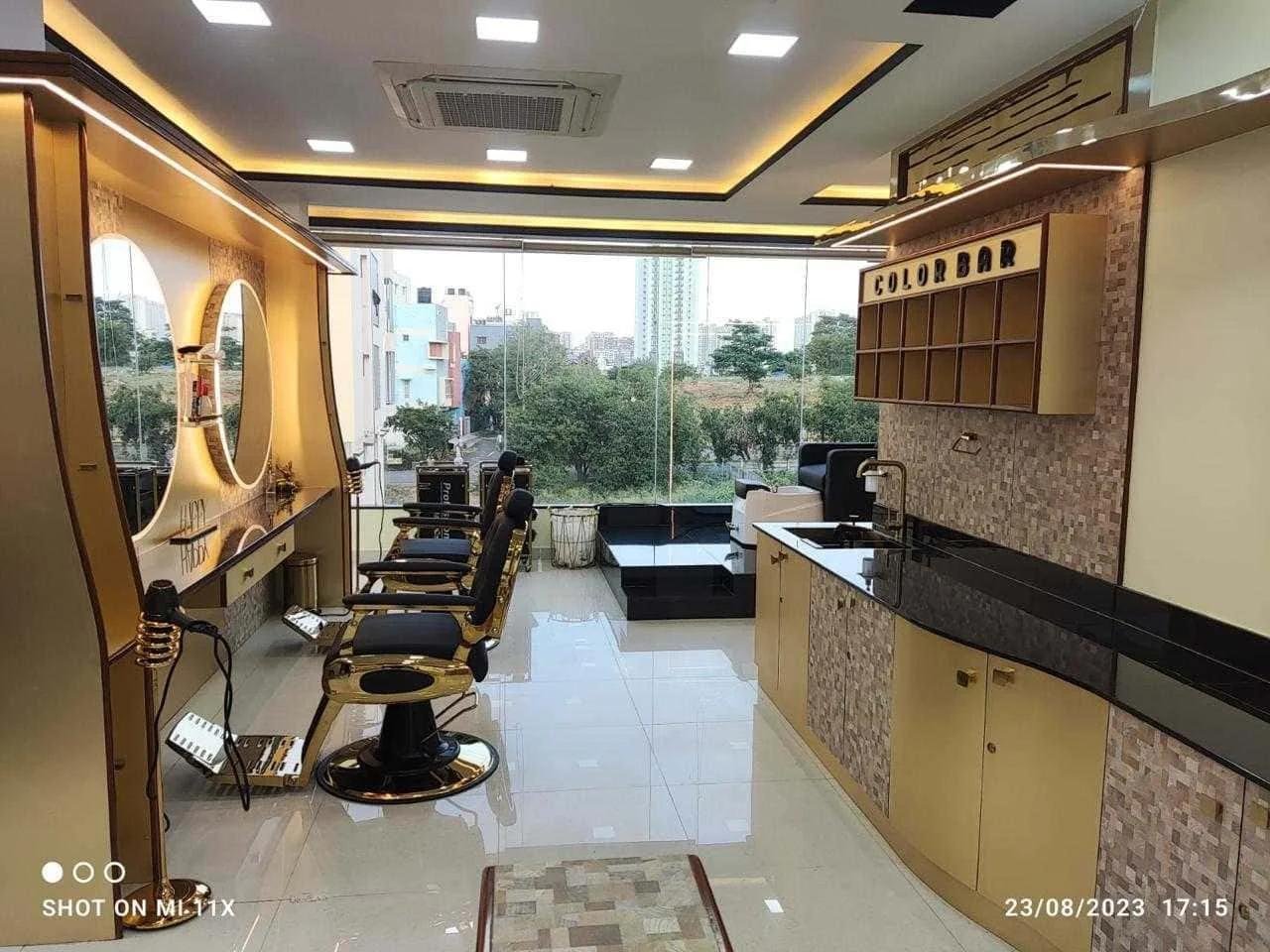 UNISEX HAIR SALOON