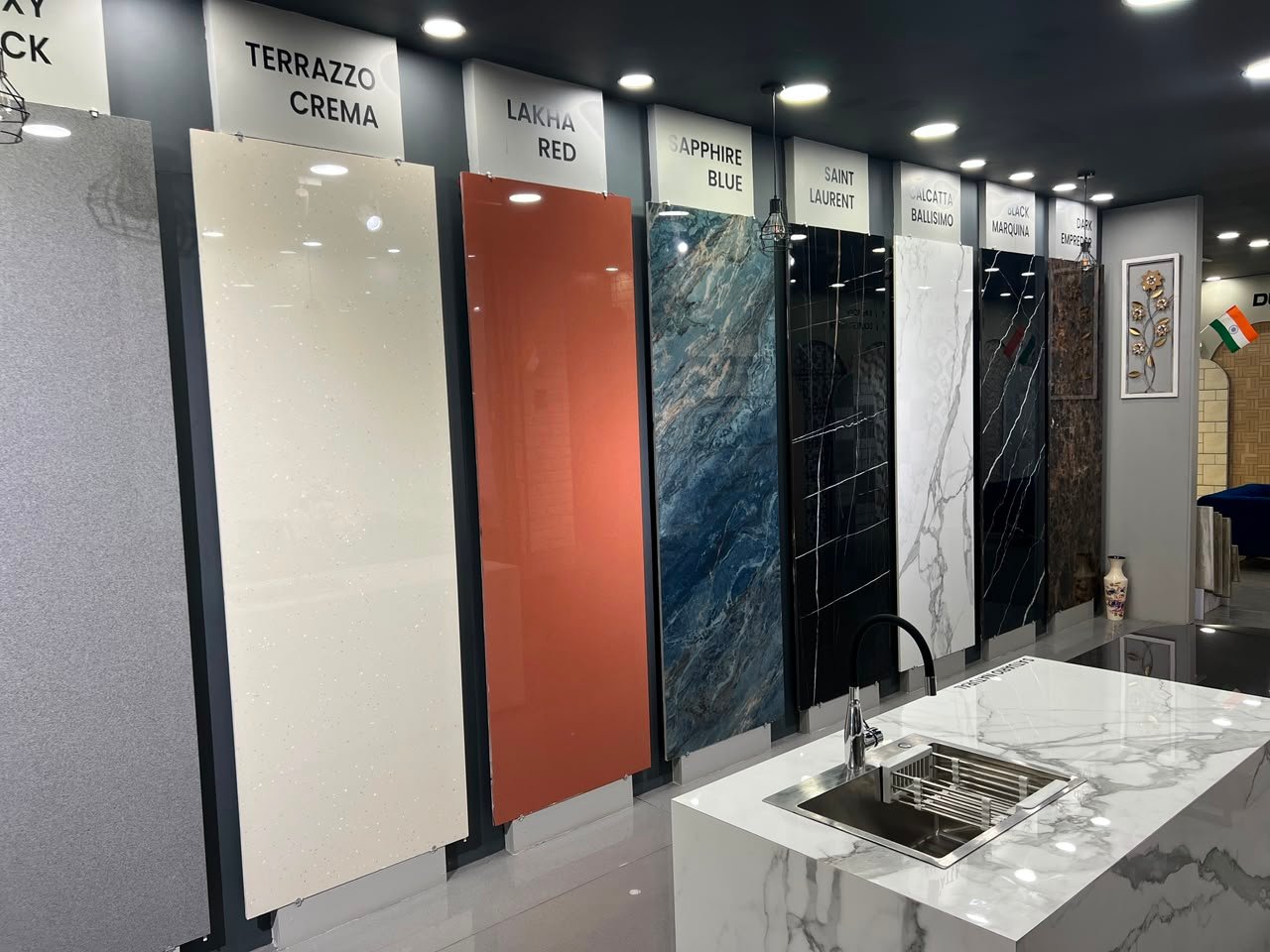 KAJARIA SHOWROOMS