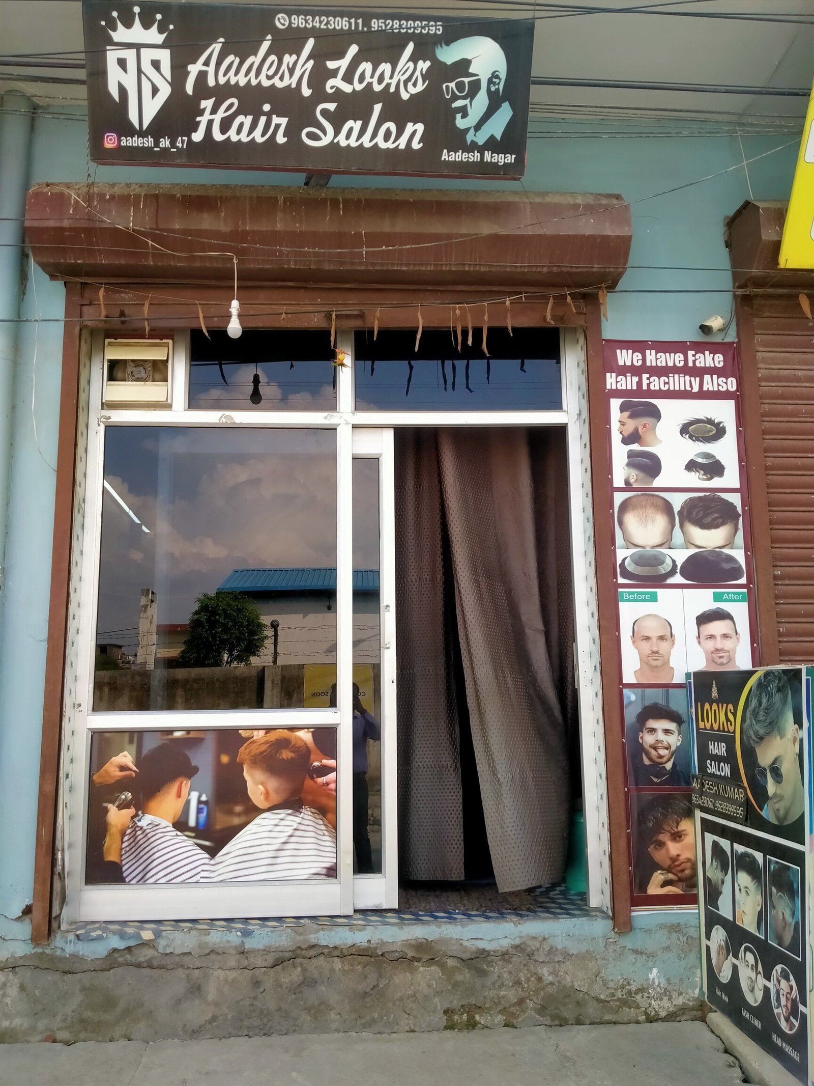 AADESH LOOKS HAIR SALON