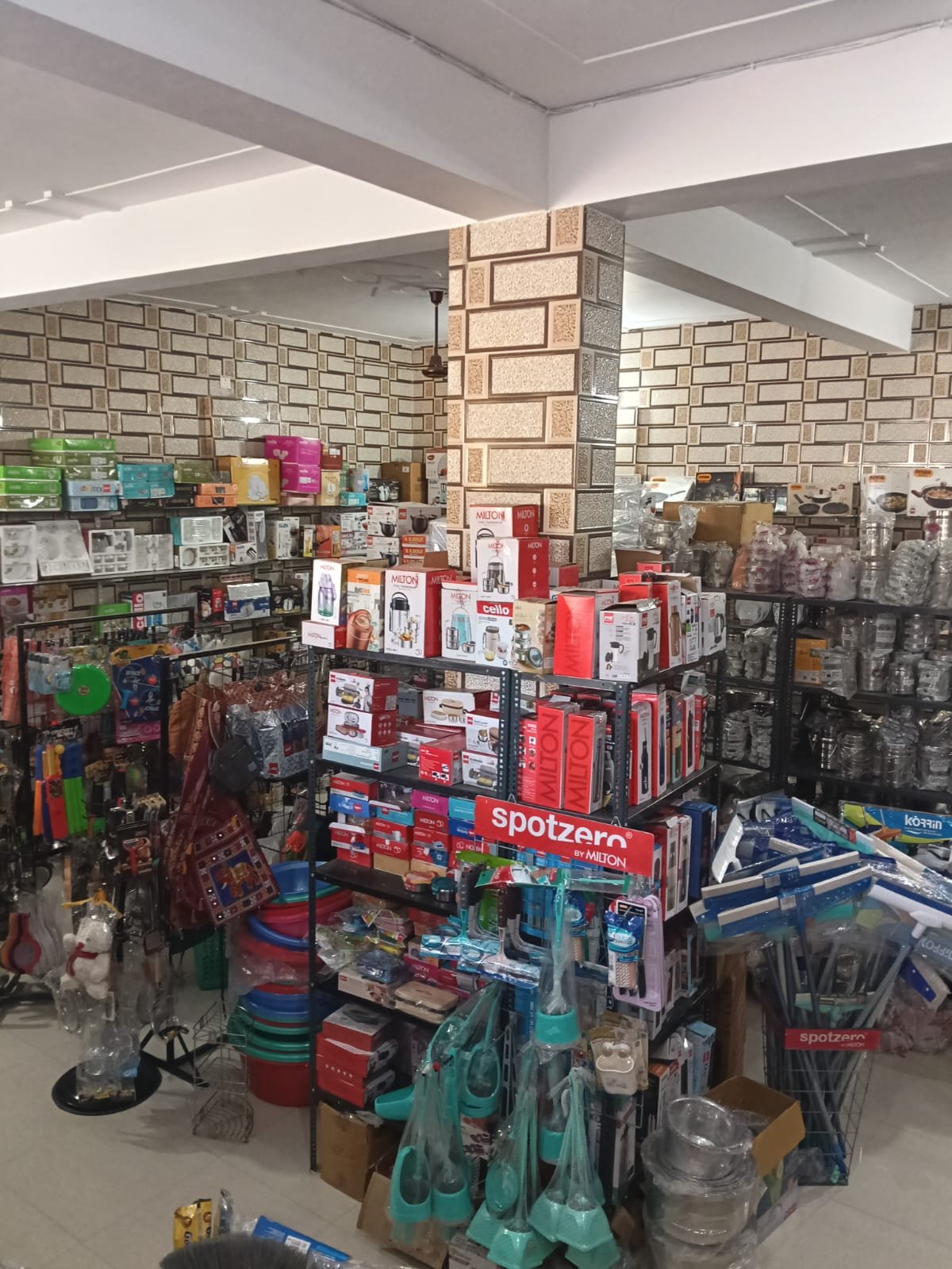 ANAYA MART