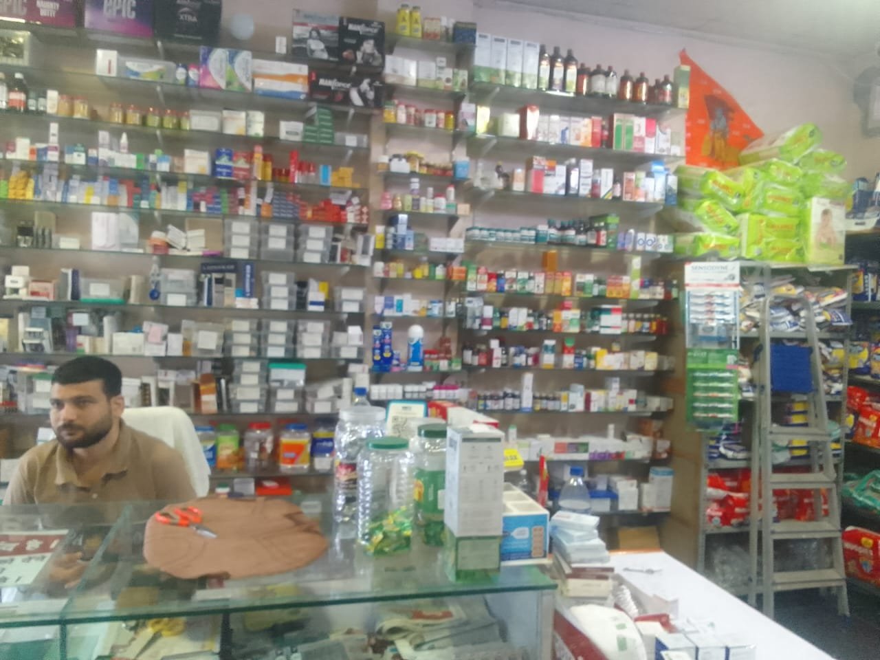 SHREE MEDICAL STORE