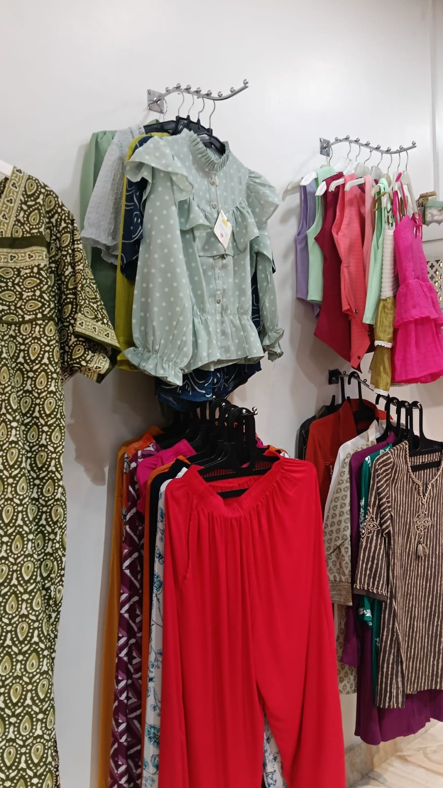 KI-SHI COLLECTION photo 3