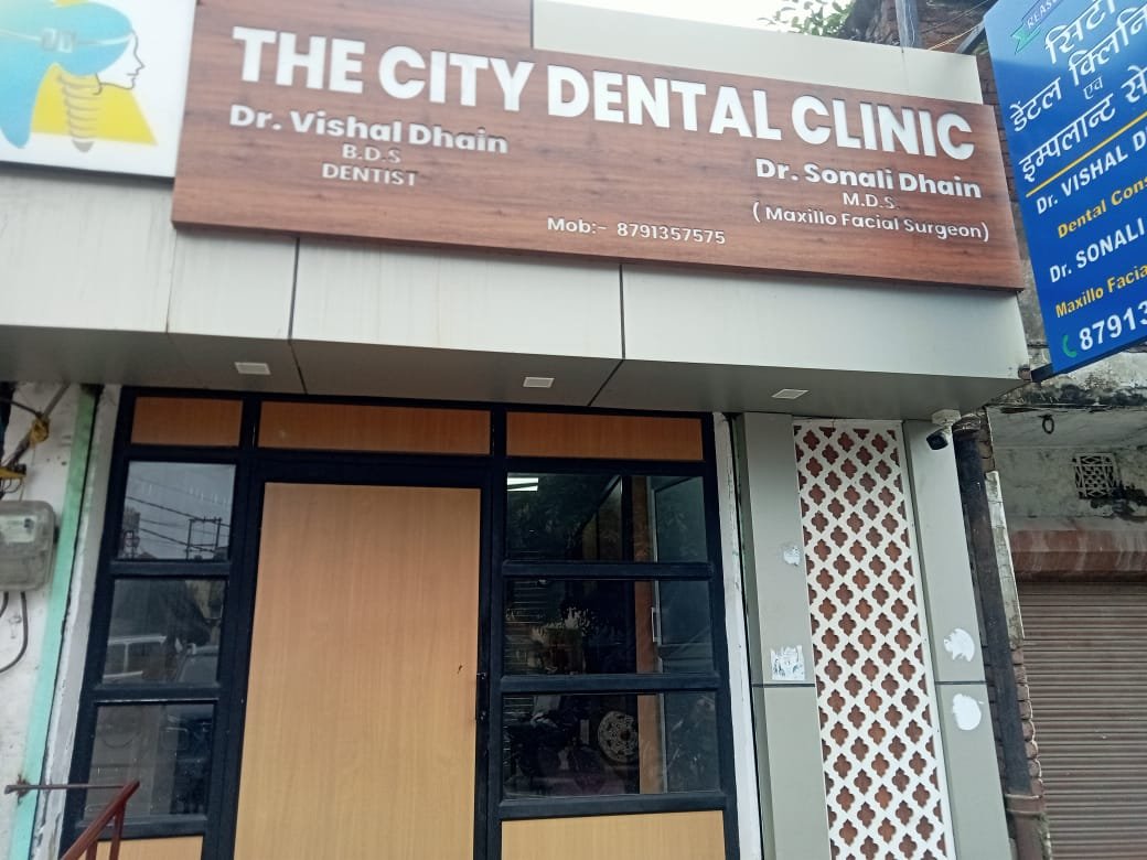 THE CITY DENTAL CLINIC
