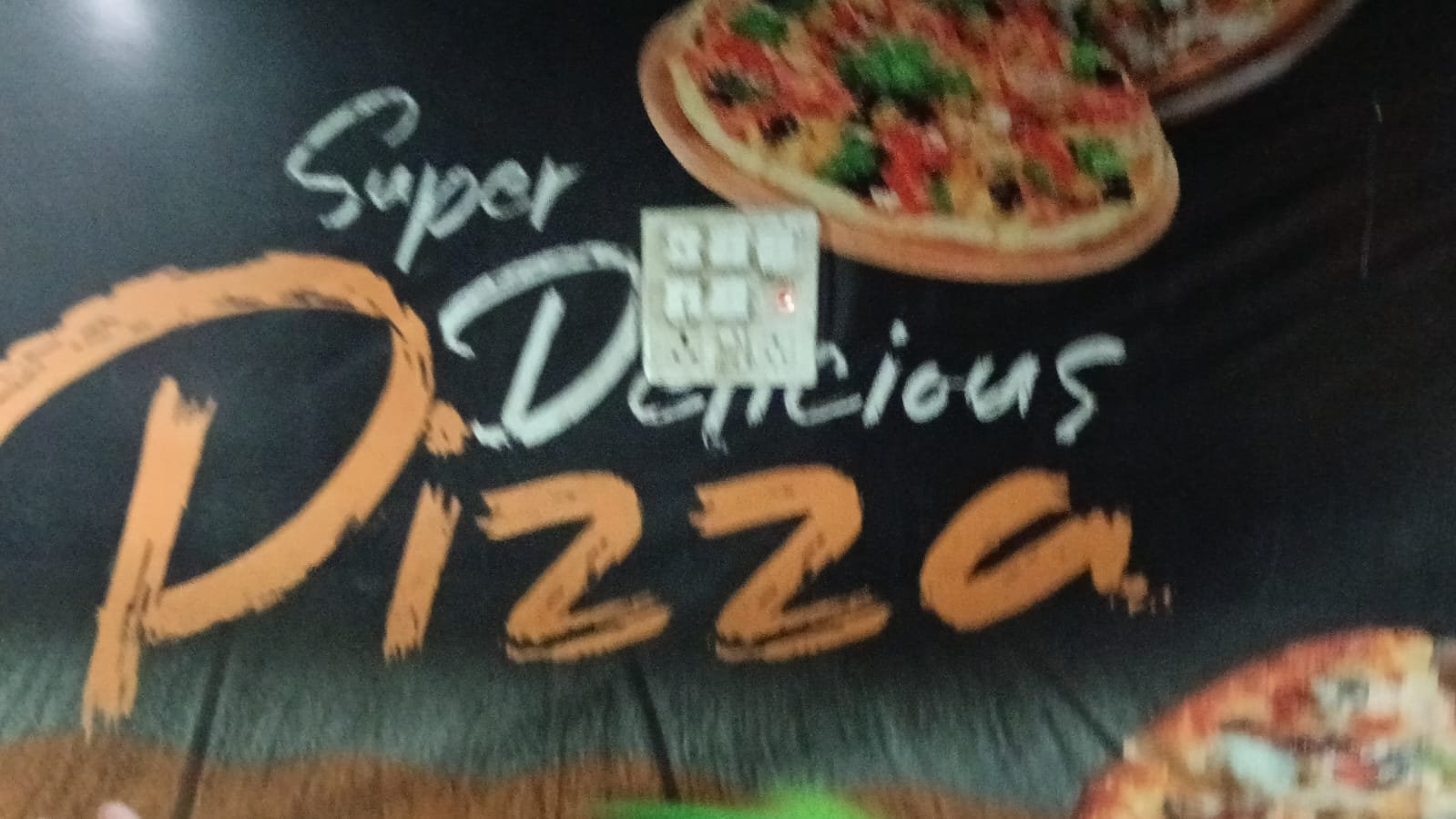 पहाड़ी PIZZA