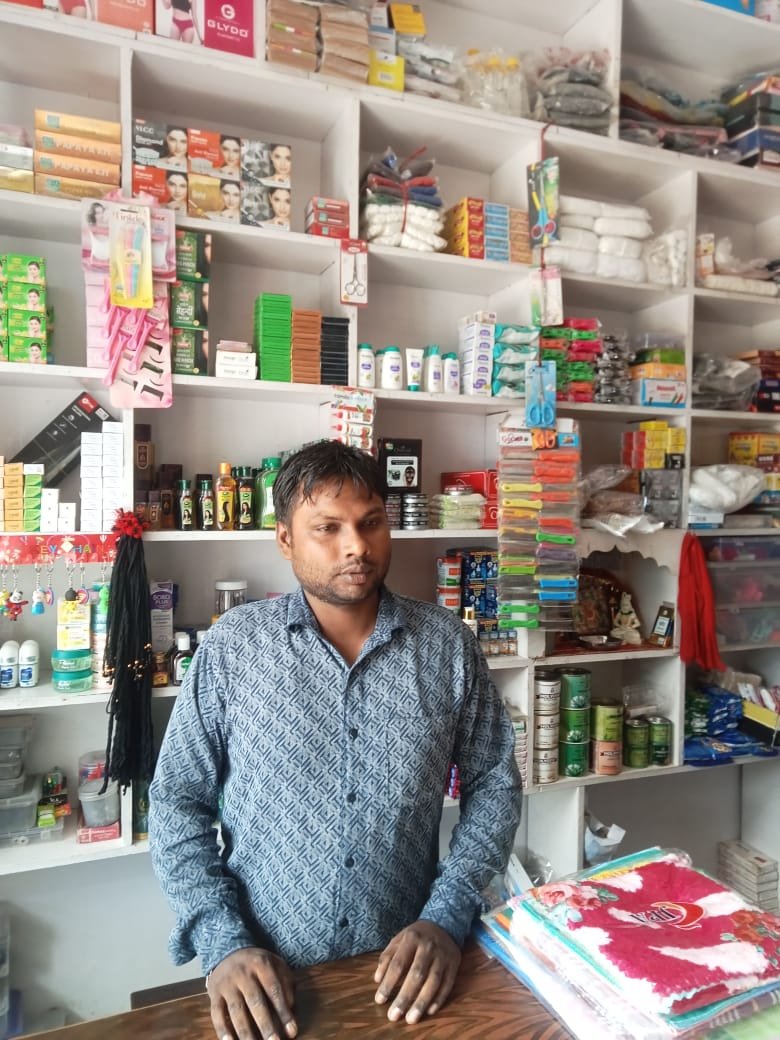 PINTU BUTTON STORE